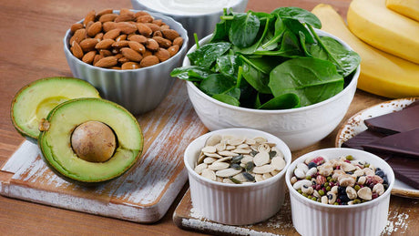 Lebensmittel mit Magnesium: Avocado, Bananen, Mandeln etc.
