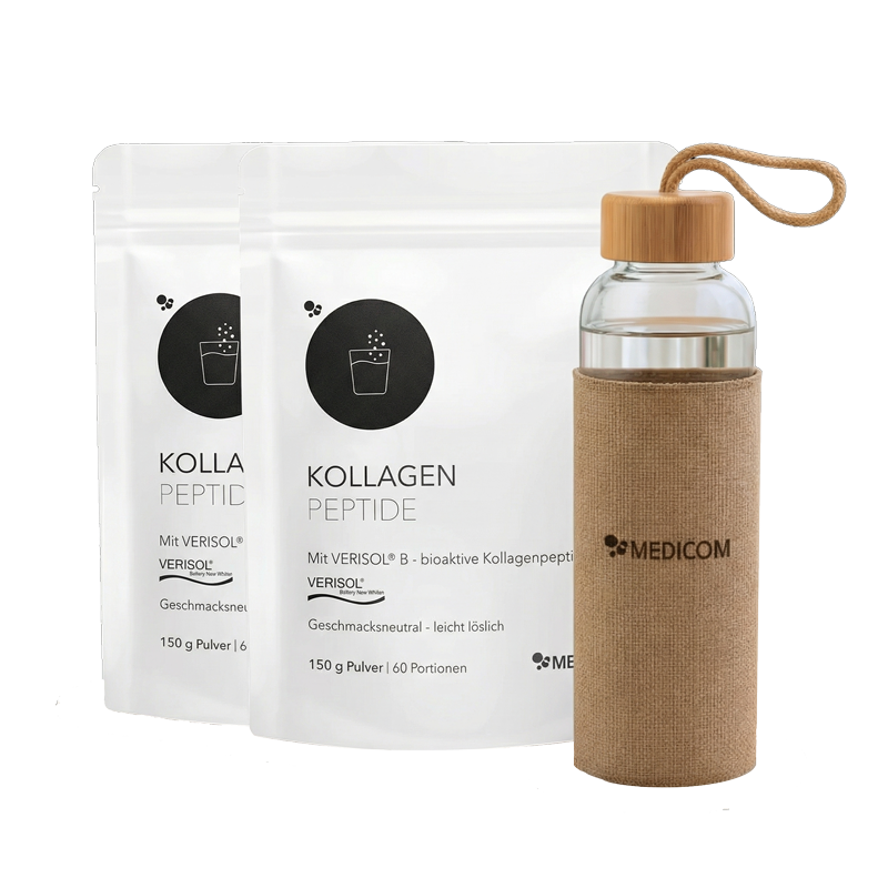 Zwei weiße Kollagen Vorteil-Bundle-Beutel von Medicom stehen neben einer Glasflasche mit brauner Hülle und Holzdeckel.