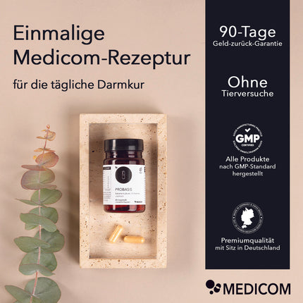 Produktdose von ProBasis mit zwei Kapseln auf einem Marmortablett und Produktinformationen: einmalige Medicom-Rezeptur, für die tägliche Darmkur und rechts im Bild ein Balken mit Zertifikaten und Qualitätssiegeln.