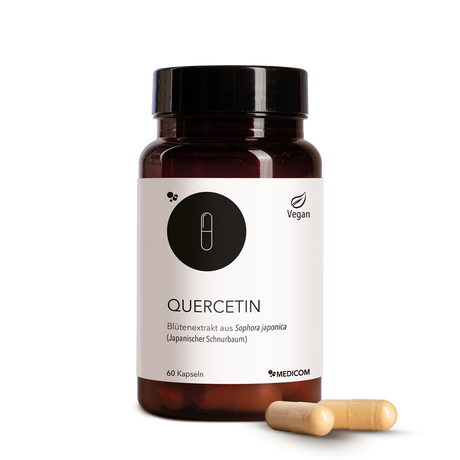 Quercetin von Medicom – die Produktdose von Quercetin mit zwei Kapseln im Vordergrund