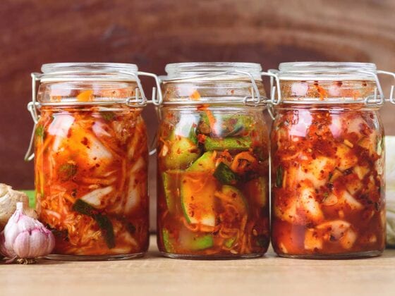 Kimchi in Einmachgläsern